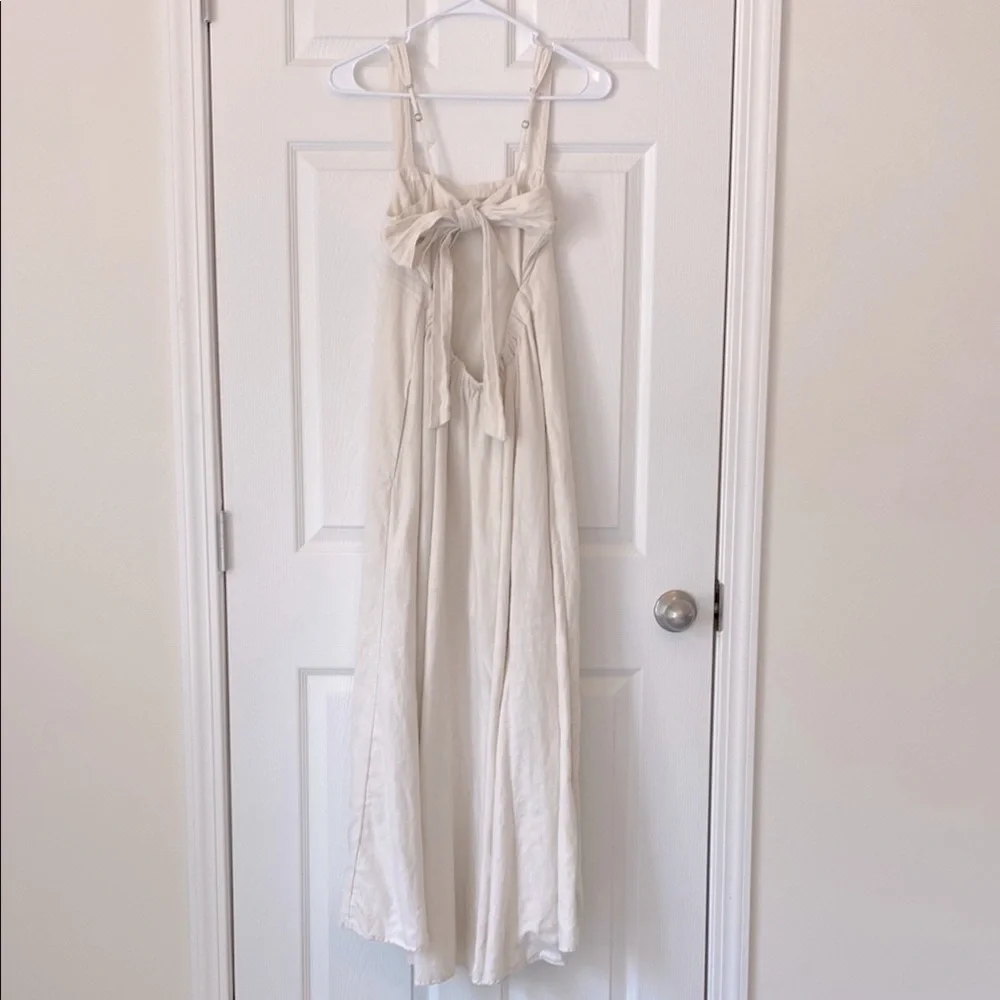Abercrombie & Fitch Cream Maxi Dress